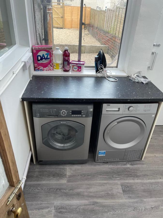 Small Room In Horfield 3 Bristol Extérieur photo